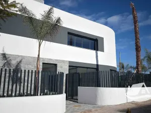 Prodej bytu 3+kk, Torrevieja, Španělsko, 88 m2