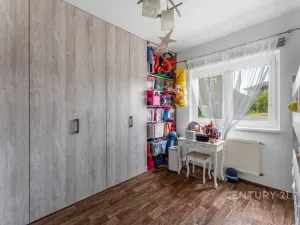 Prodej bytu 2+kk, Praha - Újezd nad Lesy, Velebného, 56 m2
