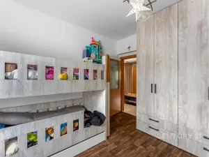 Prodej bytu 2+kk, Praha - Újezd nad Lesy, Velebného, 56 m2