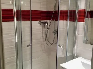 Pronájem bytu 1+kk, Praha - Vinohrady, Polská, 29 m2