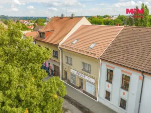 Prodej rodinného domu, Smečno, nám. T. G. Masaryka, 120 m2