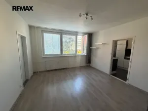 Pronájem bytu 2+1, Hodonín, Očovská, 45 m2