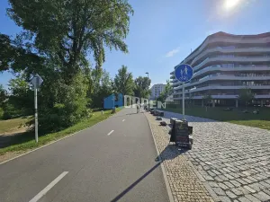 Pronájem bytu 2+kk, Praha - Holešovice, V háji, 62 m2