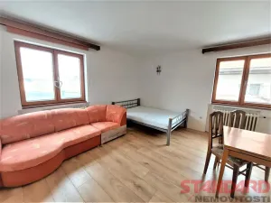 Pronájem bytu 1+1, Plzeň, Bohuslava Martinů, 37 m2