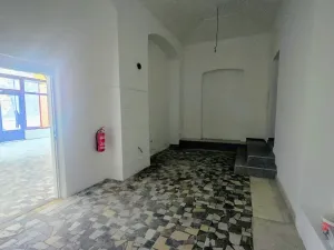 Pronájem obchodního prostoru, Roudnice nad Labem, Arnoštova, 70 m2