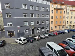 Pronájem bytu 1+1, Praha - Nusle, Na Jezerce, 49 m2