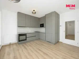 Pronájem bytu 4+kk, Pardubice, U Sportovní školy, 94 m2