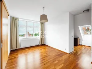 Pronájem bytu 3+1, Praha - Střešovice, Malá, 109 m2