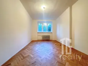 Pronájem bytu 4+kk, Praha - Vysočany, Nemocniční, 82 m2
