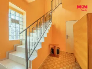 Prodej rodinného domu, Černuc, 185 m2