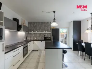Prodej rodinného domu, Sebranice, 220 m2