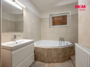 Prodej rodinného domu, Třebovice, 242 m2