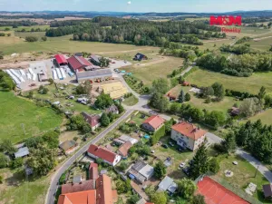 Prodej bytu 4+1, Radomyšl - Láz, 91 m2