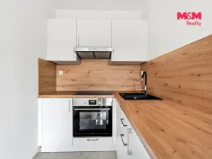 Prodej bytu 2+kk, Teplice, Pražská, 39 m2