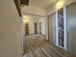 Pronájem bytu 3+1, Brno - Starý Lískovec, U pošty, 76 m2