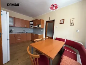 Pronájem rodinného domu, Hovorany, 100 m2