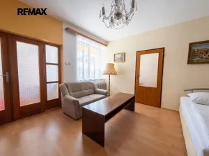 Pronájem rodinného domu, Hovorany, 100 m2