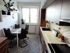 Pronájem bytu 3+1, Kunín, 90 m2