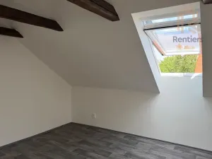 Prodej rodinného domu, Rostoklaty, 145 m2