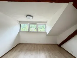 Prodej bytu 2+kk, Trutnov, Horská, 47 m2