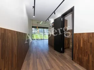 Prodej obchodního prostoru, Praha - Karlín, Karolinská, 59 m2