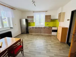 Prodej rodinného domu, Kamenný Újezd, Zahradní, 133 m2