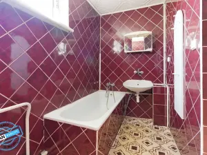 Prodej vícegeneračního domu, Karlovice, 234 m2