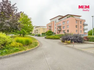 Prodej bytu 2+kk, Praha - Suchdol, Holubí, 40 m2