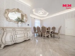 Prodej obchodního prostoru, Šestajovice, U Váhy, 356 m2