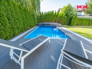 Prodej obchodního prostoru, Šestajovice, U Váhy, 356 m2