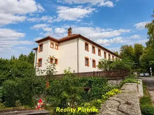 Prodej ubytování, Slapy, 680 m2