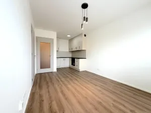 Prodej bytu 2+kk, Praha - Černý Most, Arnošta Valenty, 35 m2