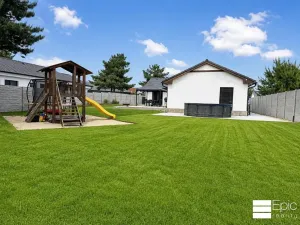 Prodej rodinného domu, Tišice, Na ladech, 116 m2
