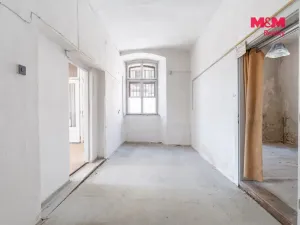Prodej obchodního prostoru, Jihlava, Čajkovského, 108 m2