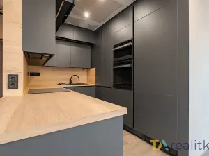 Prodej bytu 4+1, Třinec, Sosnová, 77 m2