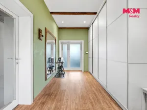 Prodej rodinného domu, Semčice, 239 m2