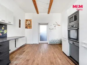 Prodej rodinného domu, Semčice, 239 m2