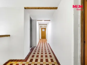 Prodej rodinného domu, Semčice, 239 m2