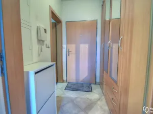 Pronájem bytu 1+kk, Praha - Chodov, Starochodovská, 36 m2