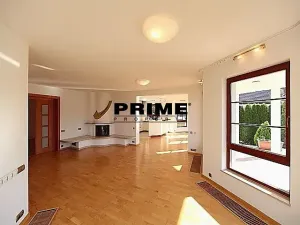 Pronájem rodinného domu, Praha, Na cípu, 440 m2