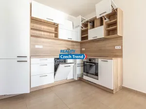 Pronájem bytu 2+kk, Olomouc, Janského, 54 m2