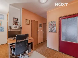 Prodej bytu 3+1, Třinec, Revoluční, 78 m2