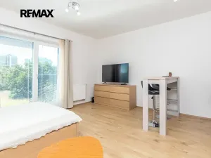 Pronájem bytu 1+kk, Praha - Chodov, Klapálkova, 32 m2
