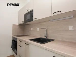 Pronájem bytu 1+kk, Praha - Chodov, Klapálkova, 32 m2
