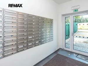 Pronájem bytu 1+kk, Praha - Chodov, Klapálkova, 32 m2