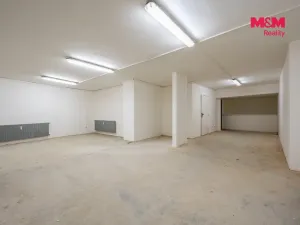 Prodej obchodního prostoru, Jablonec nad Nisou, Anenské náměstí, 152 m2