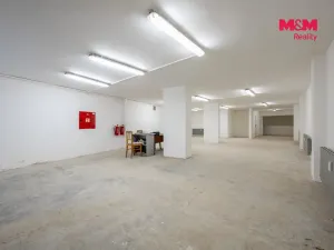 Prodej obchodního prostoru, Jablonec nad Nisou, Anenské náměstí, 152 m2