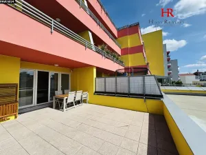 Pronájem bytu 3+kk, Benešov, Karla Nového, 110 m2
