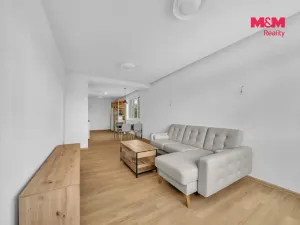 Pronájem bytu 2+kk, Moravany, 9. května, 56 m2