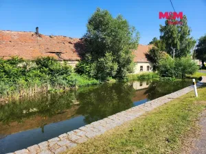 Prodej rodinného domu, Měcholupy - Milošice, 424 m2